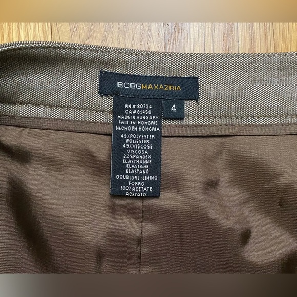 BCBCMaxAzria Brown Skirt Size 4 - Picture 3 of 6